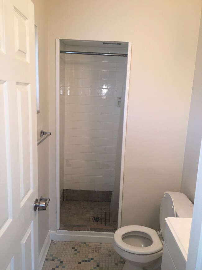 Foto del edificio - 2928 Westknolls Ln