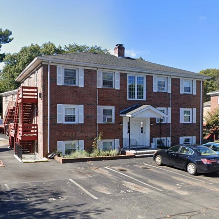 8 Austin Ct Unit F, Saugus, MA 01906 Condo for Rent in Saugus, MA