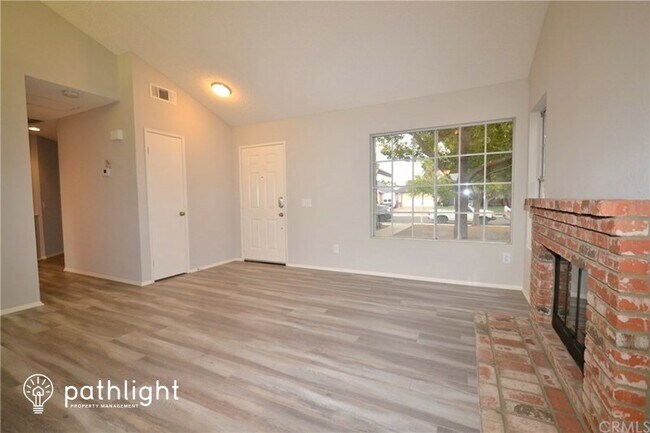 Foto del edificio - 535 Prairie Way
