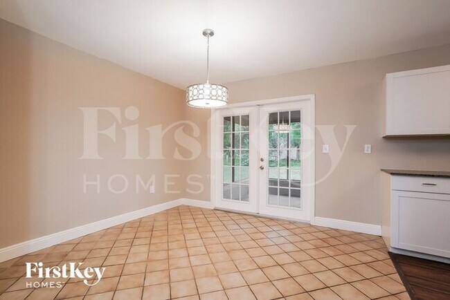 Foto del edificio - 21515 Beaverton Ave