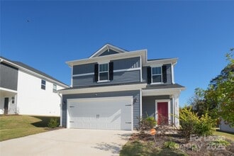 Building Photo - 221 Arden Dr