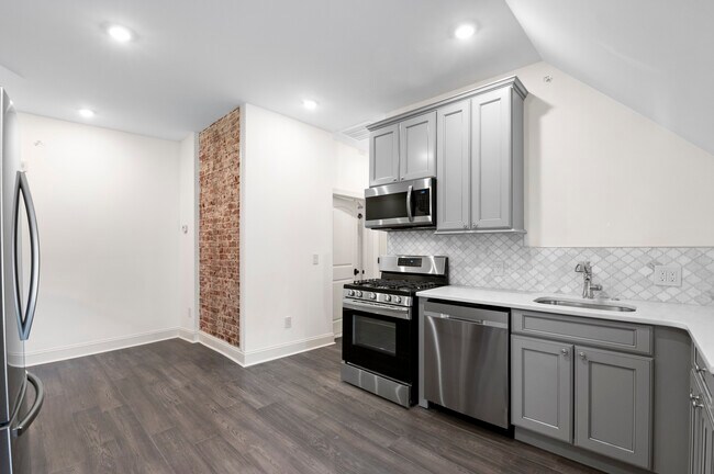 Kitchen - 240 W Tulpehocken St