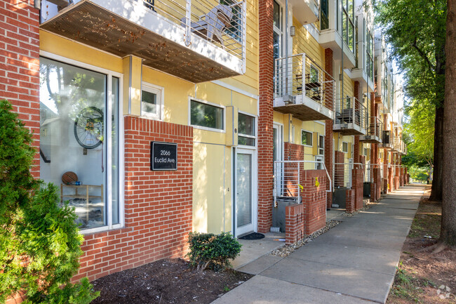 Foto del edificio - Lofts Dilworth