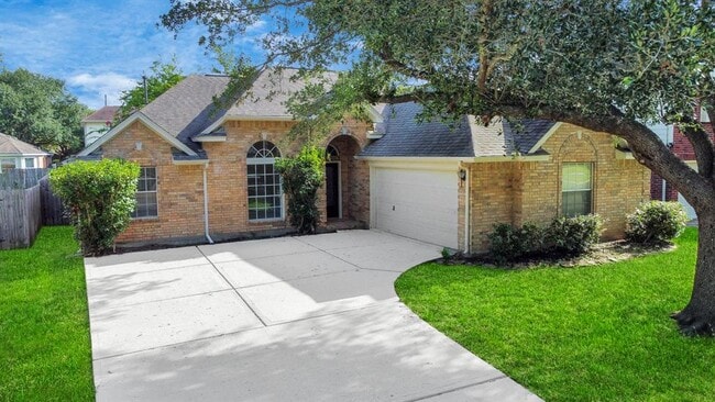 Building Photo - 21106 Brookrock Cir