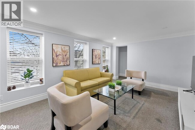 Building Photo - 5858 Ferry St