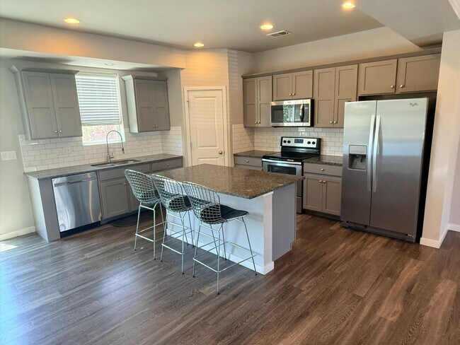 Foto del edificio - Bright Modern Home in TimberVine - 3 Bed, 2.5 Bath, 2 Car Garage
