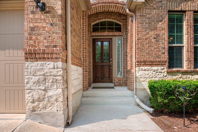 Building Photo - 3610 Sweet Olive