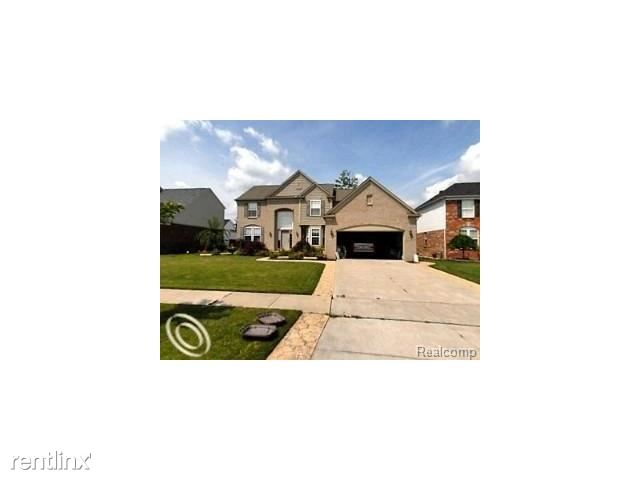 Primary Photo - 33721 Stonecrest Dr