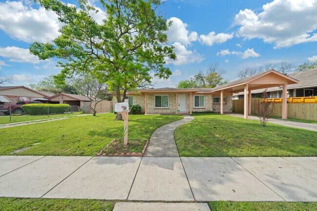 Building Photo - 538 Cumberland Rd San Antonio TX 78204