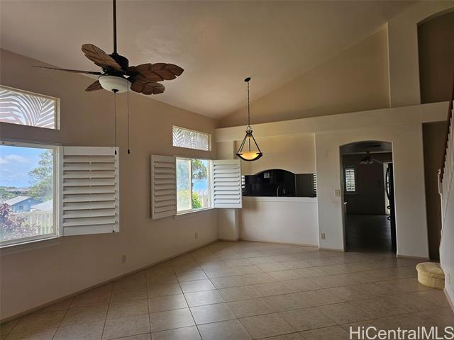 Foto del edificio - 92-6002-6002 Makeke St