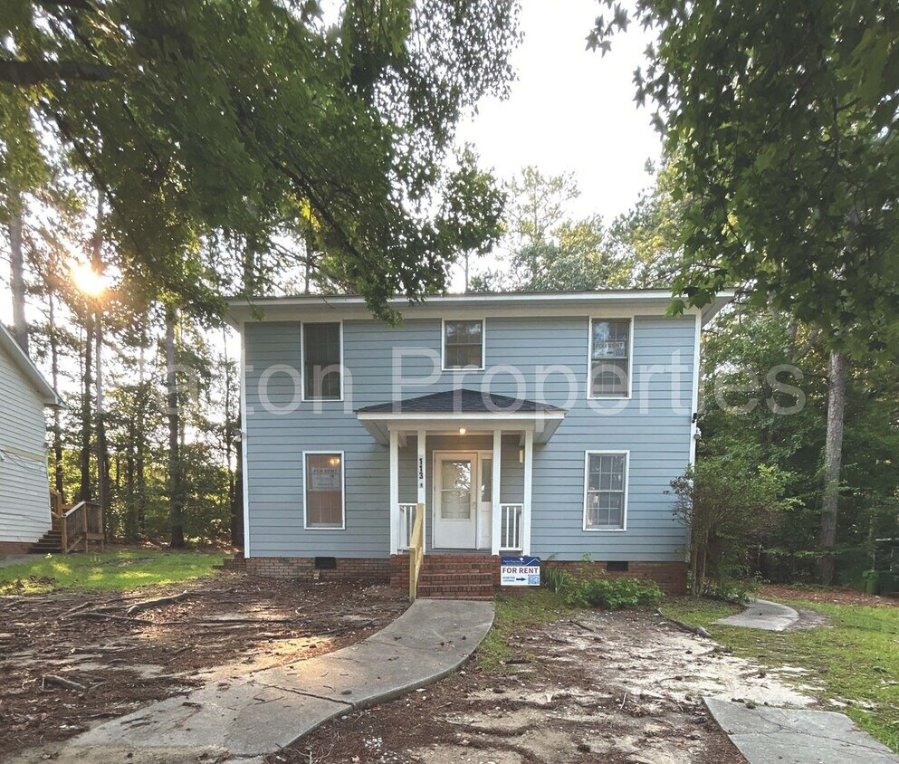Foto principal - 113 Misty Oak Rd