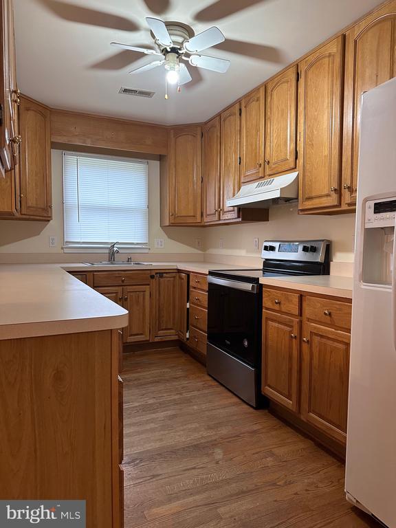 6285 Parkers Wharf Rd, Saint Leonard, MD 20685 House Rental in Saint