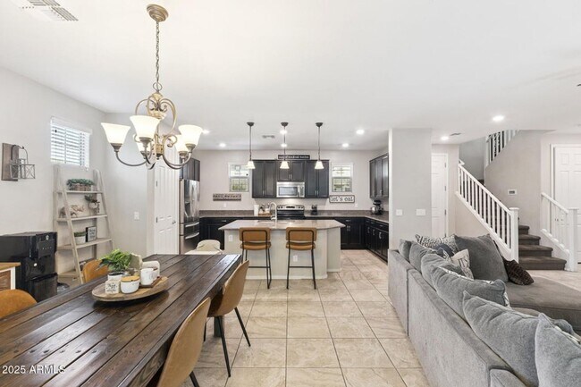 Foto del edificio - 3 Bedroom 2.5 Bathroom Paseo Place Home