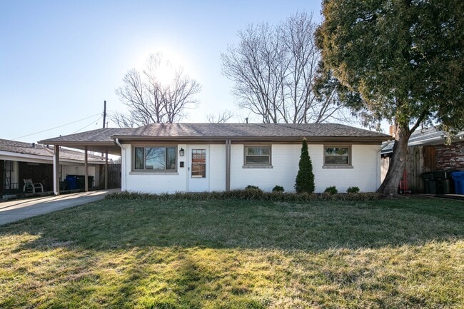 Photo - 2116 St Teresa Dr House