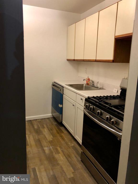 Foto principal - 2752 Hollywood Rd