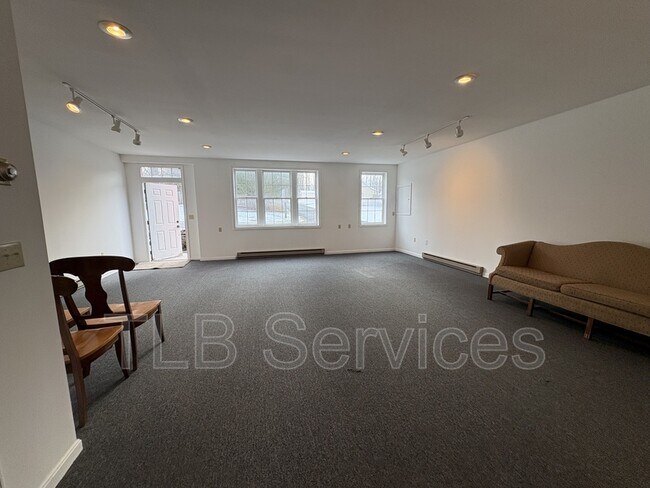 Foto del edificio - 15927 Pennsylvania 407 - Frnt Office 1st Fl