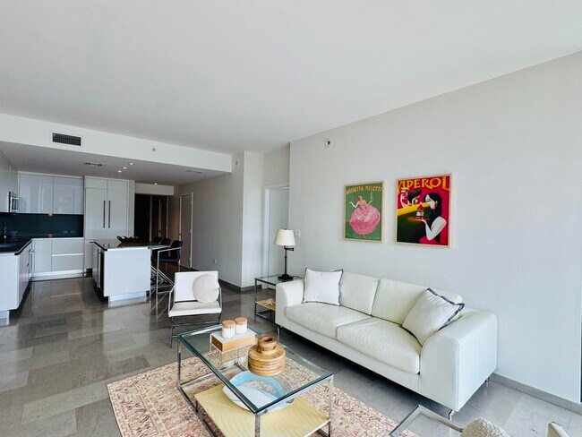 Foto del edificio - 88 SW 7th St