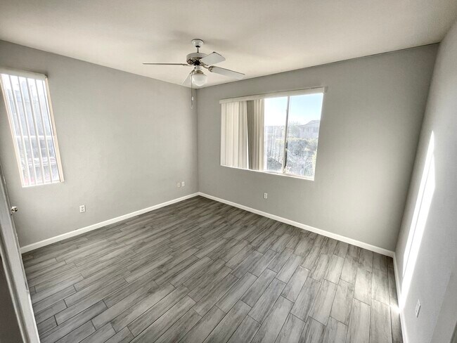 Foto del edificio - 16013 S Desert Foothills Pky