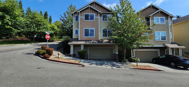 Building Photo - 24025 40th Ave SE