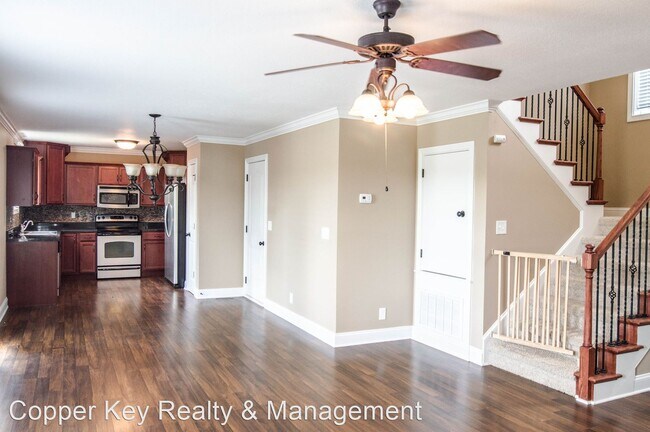 Building Photo - 3 br, 2.5 bath House - 696 White Face Drive
