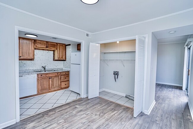 Foto del edificio - 3706 E North St