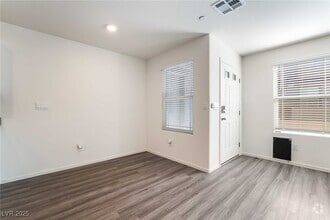 Building Photo - 1906 Arietta Pl