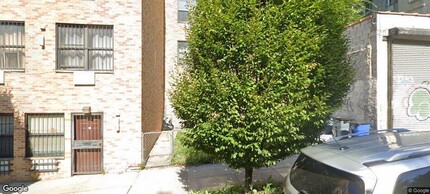 Building Photo - 621 E 161st St