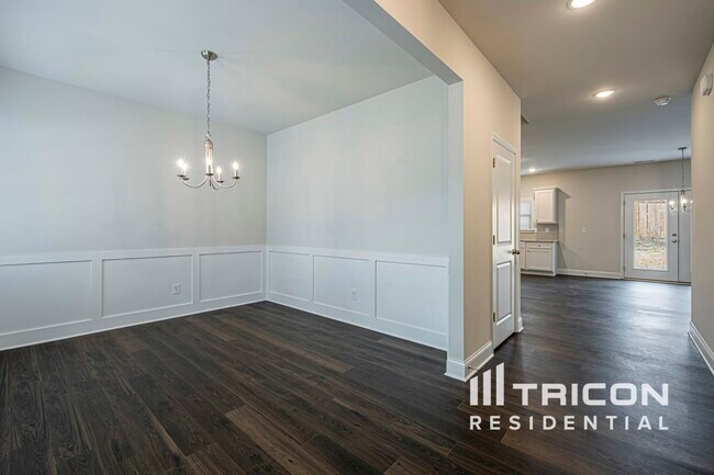 Building Photo - 409 Curlin Ct