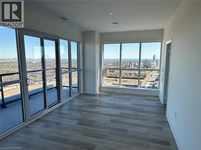 Photo du bâtiment - 15 Watergarden Dr