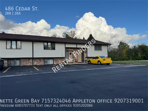 Building Photo - 486 Cedar St