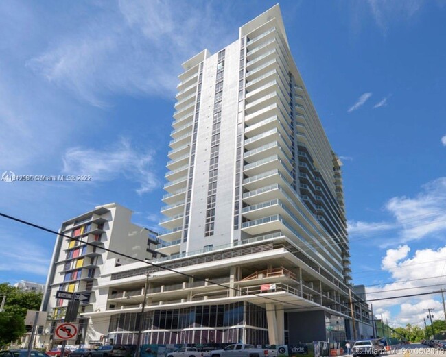 Foto del edificio - 1010 SW 2nd Ave