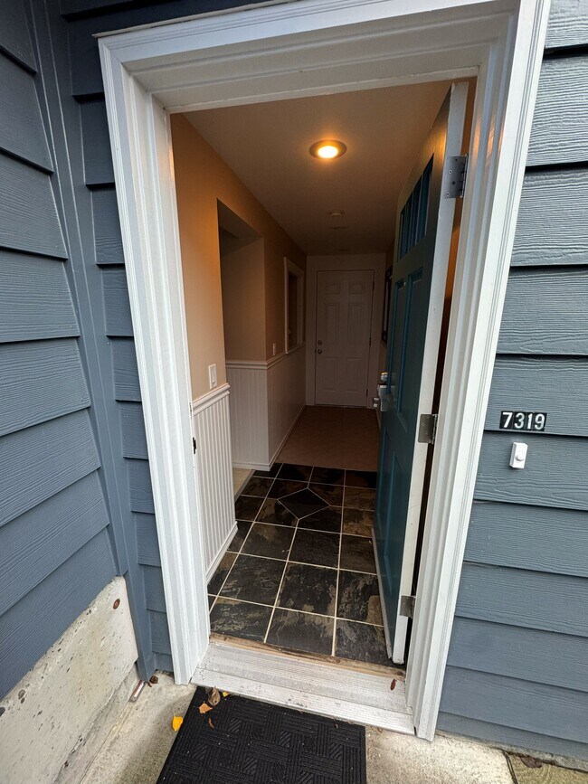 Foto del edificio - 7319 17th Ave NE