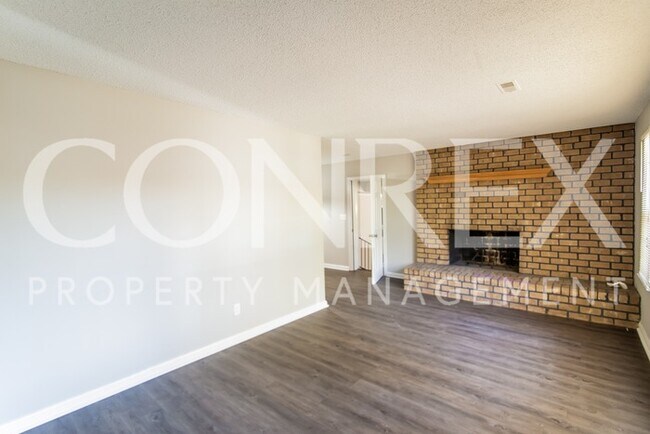 Building Photo - Beautiful Home in North Charleston!