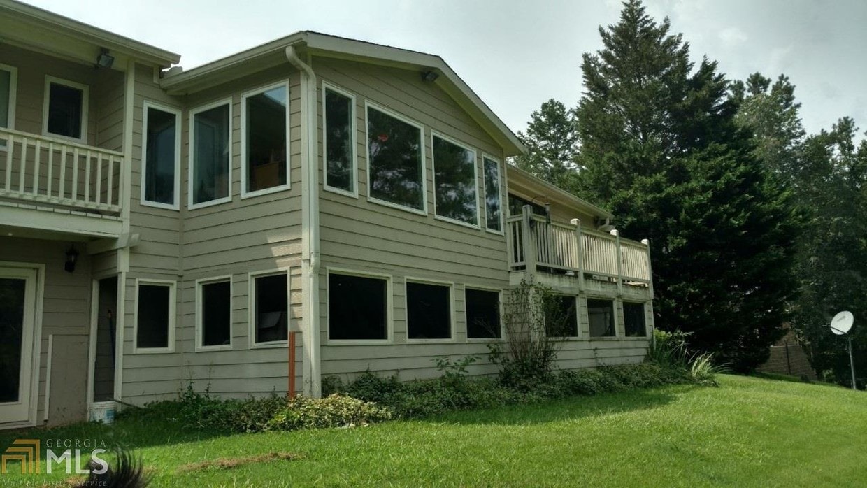 165 Lake Dr, Dawsonville, GA 30534 House for Rent in Dawsonville, GA