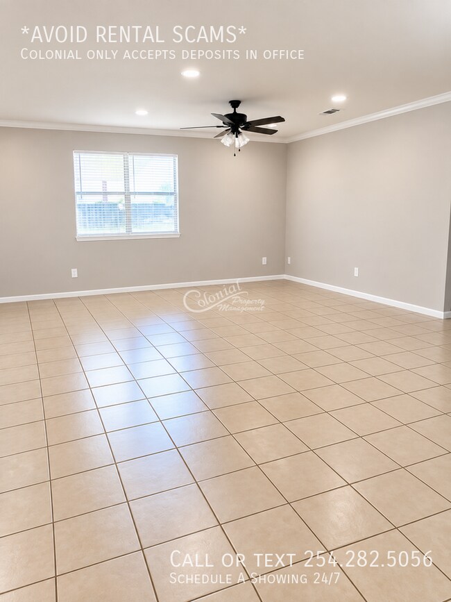 Foto del edificio - 4303 Beach Ball Dr