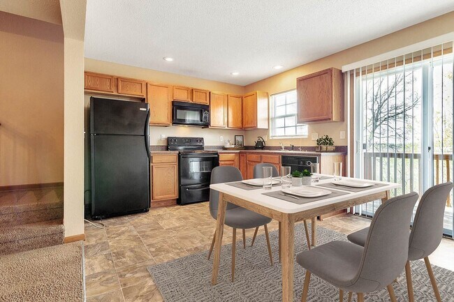 Comedor - Patriot Pointe