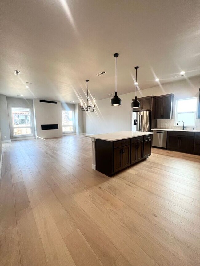 Building Photo - Beautiful Luxury Patio Home in Pelican Sho...