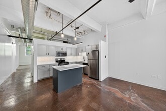 Building Photo - Ovaltine
