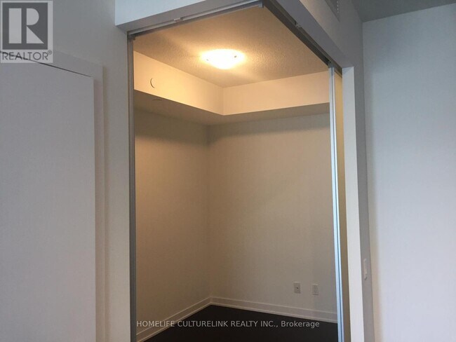 Photo du bâtiment - 87 Peter St