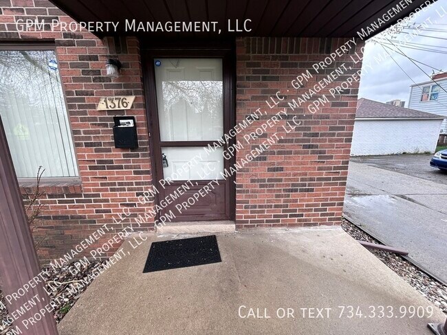 Foto del edificio - Champaign 1376