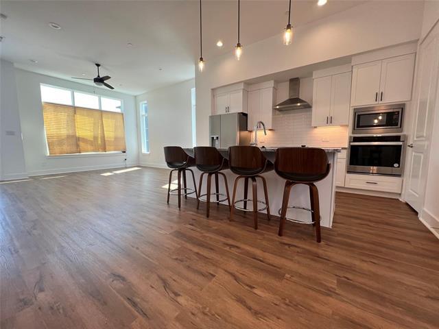 Foto del edificio - 13325 Bee St