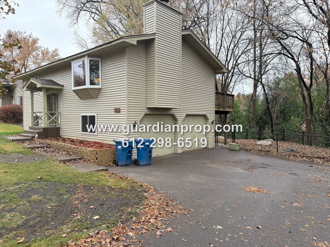 White Bear Township House Available Now, ... - White Bear Township  House Available Now, ...