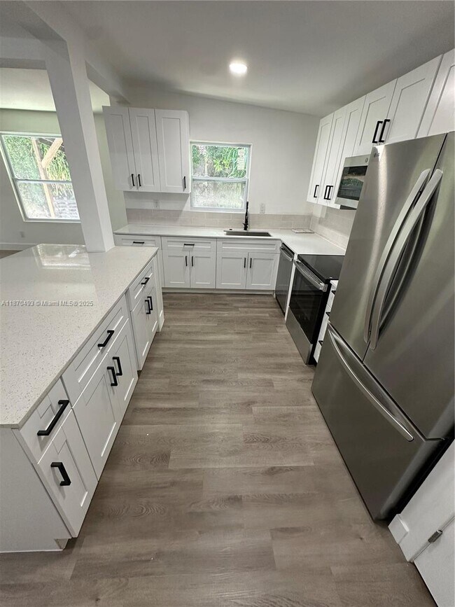 Foto del edificio - 302 SW 15th St
