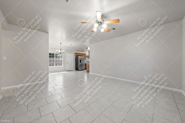 Building Photo - 3 br, 2 bath House - 164 Lake Forest Dr