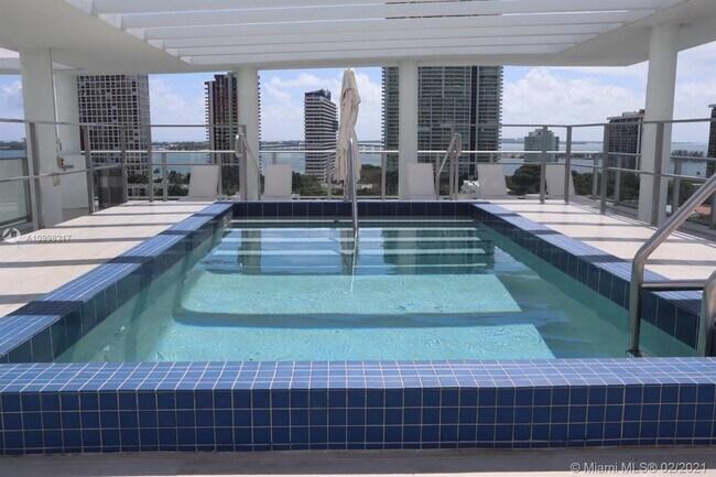 Foto del edificio - 1600 SW 1st Ave