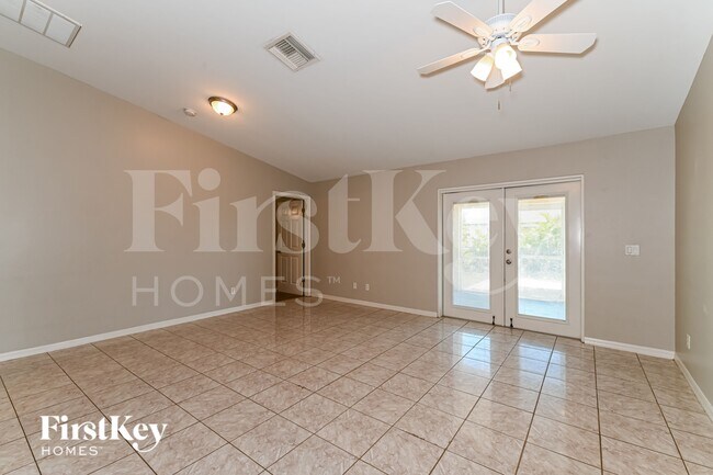 Foto del edificio - 2919 NW 4th Pl