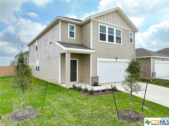 Foto del edificio - 220 Thistle Ln