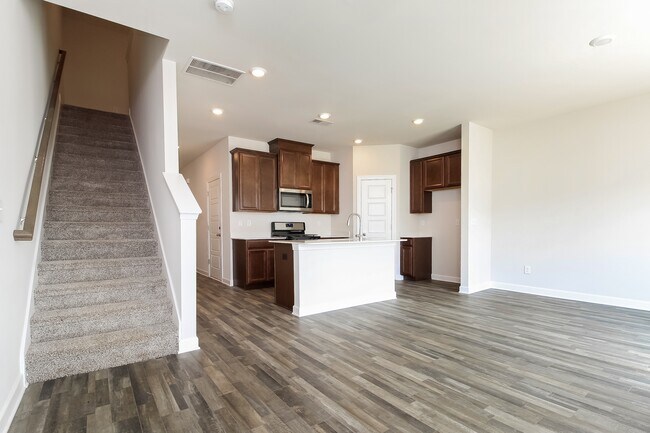 Foto del edificio - 131 Telford Dr