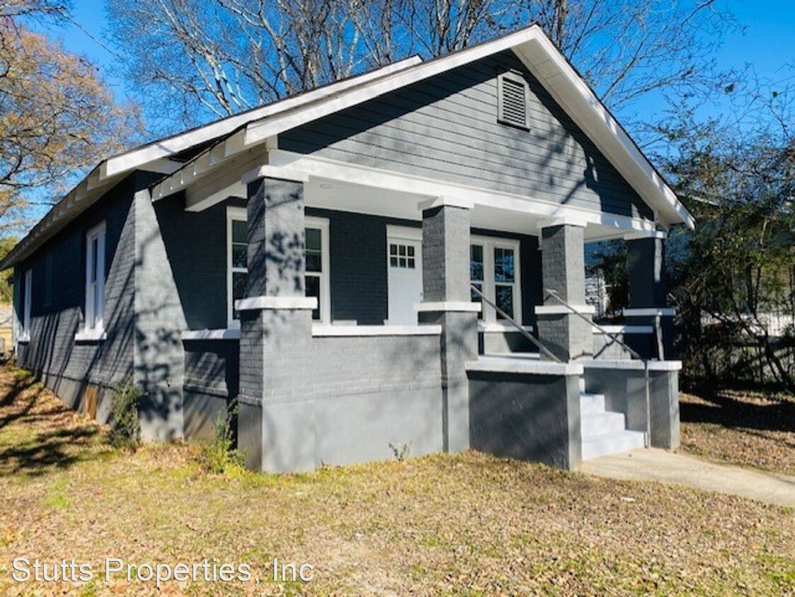 Primary Photo - 3 br, 2 bath House - 907 E. Mobile Street