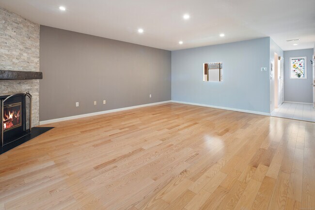 Foto del edificio - 123 Old Belden Hill Rd